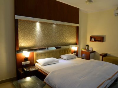 Hotel Rooms Near Udaipur Airport