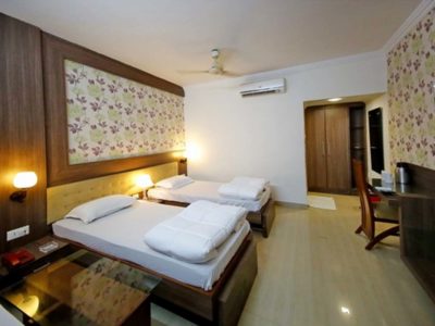 Hotel Accommodation Near Udaipur Airport